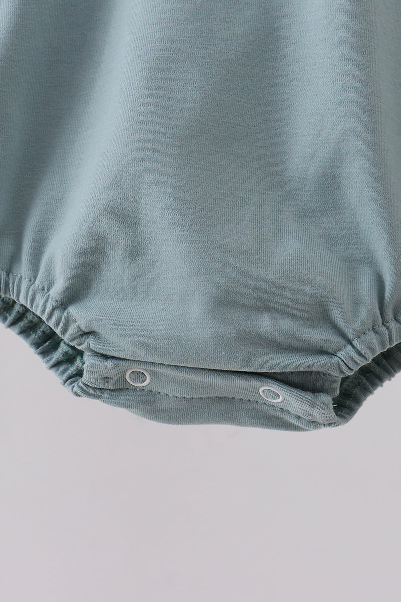 Blue bunny embroidery bubble