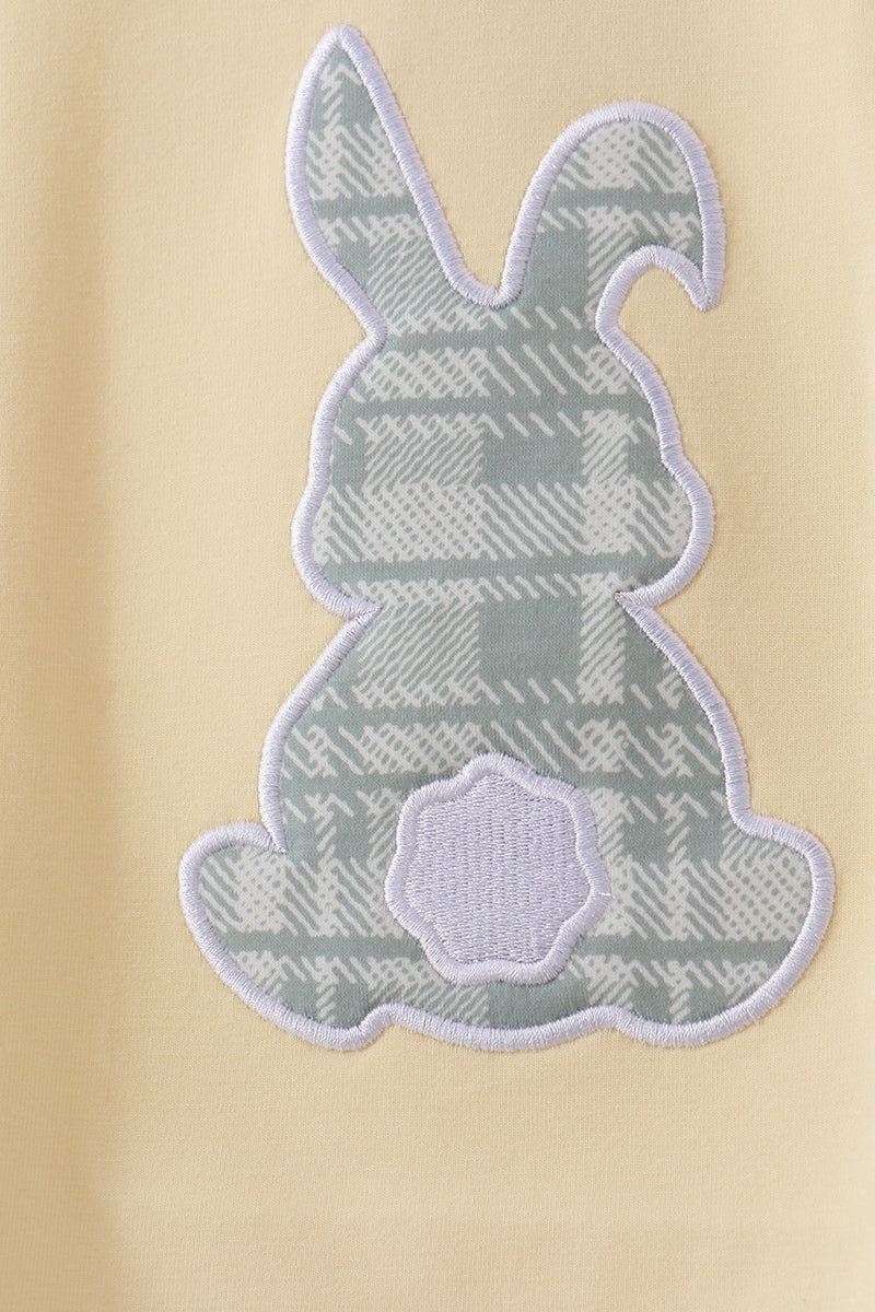 Yellow bunny applique plaid shorts set