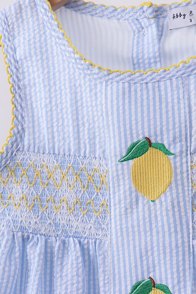 Blue lemon embroidery seersucker ruffle shorts set