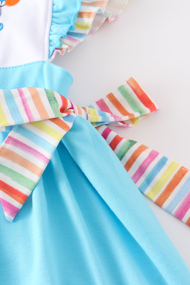 Blue farm embroidery girl set