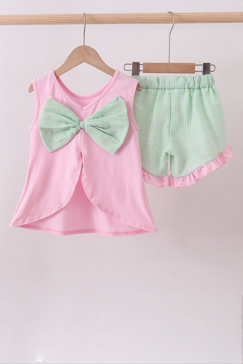 Pink clover bow embroidery seersucker ruffle shorts set