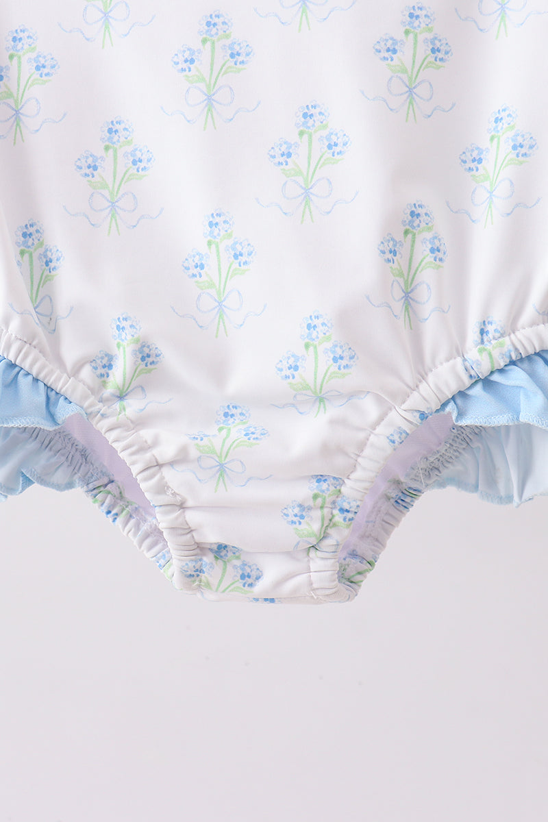 Blue I love MOM embroidery hydrangea rashgaurd