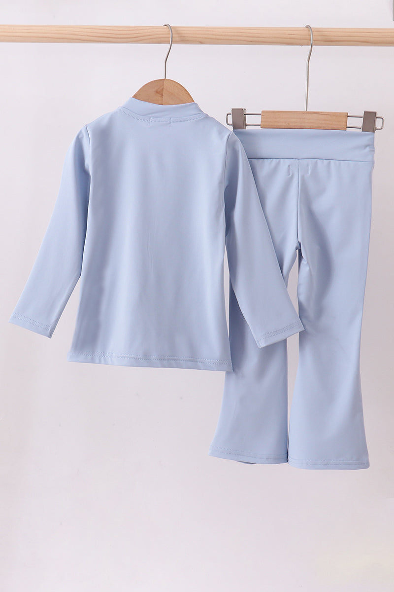 Blue active flare pants set