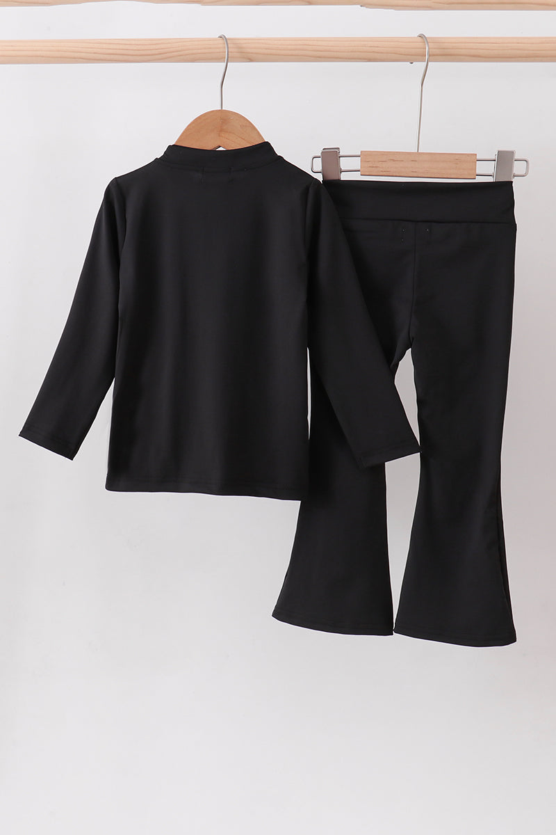 Black active flare pants set
