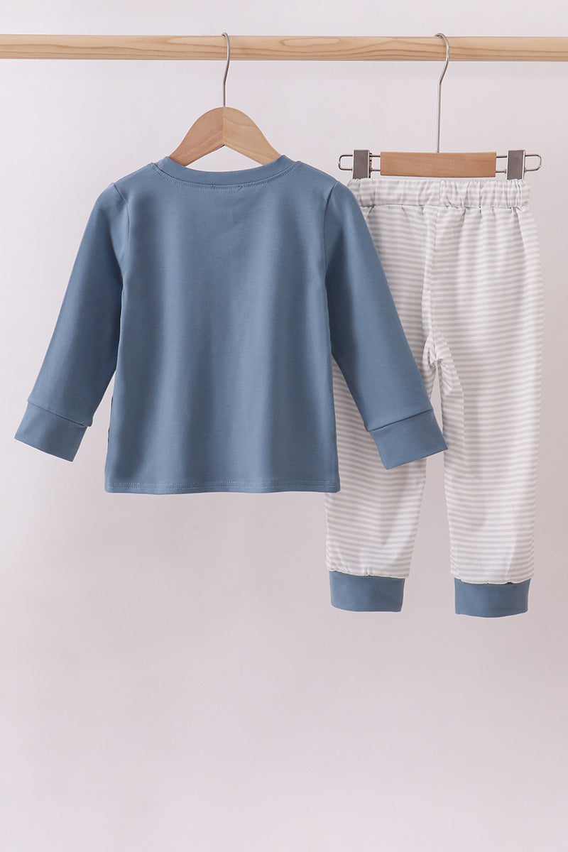 Blue puppy embroidery pants set