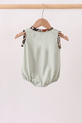 Camo Hunting Embroidered Bubble