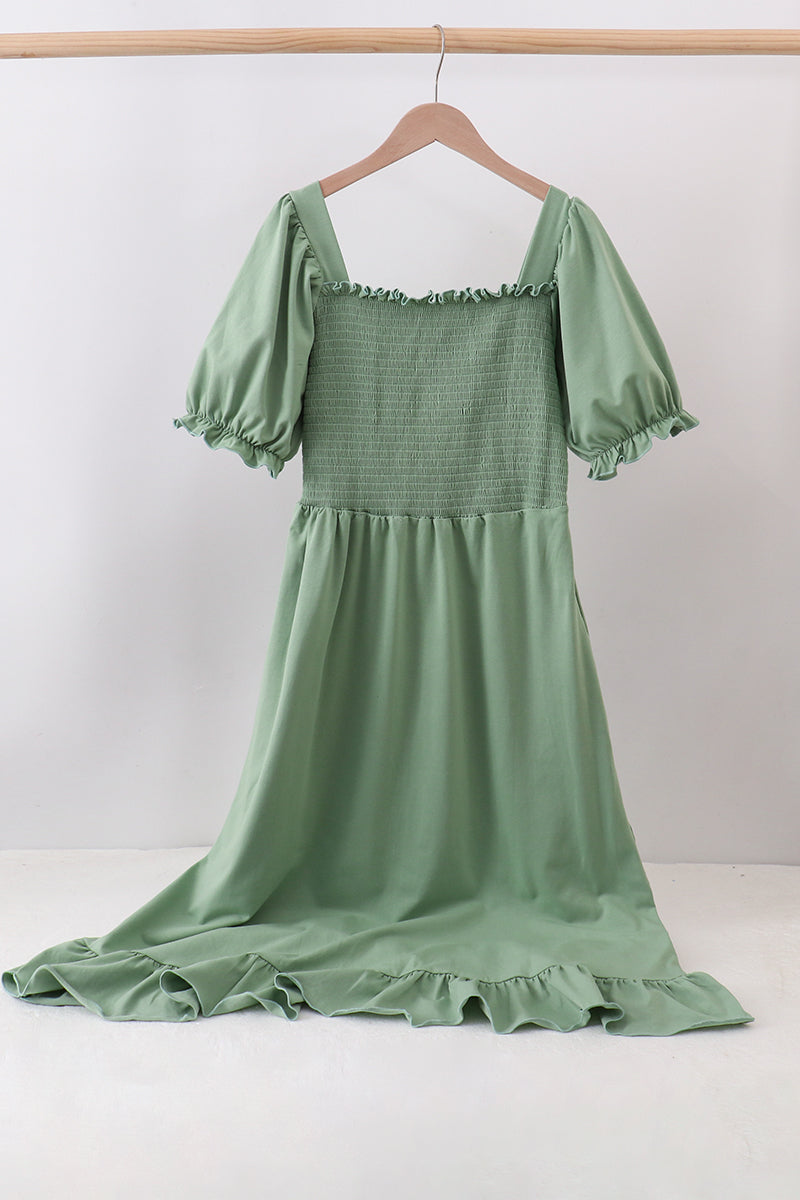 sage green smocked dress mom – Honeydew USA SUMMER-GOTH-KIHILIST Color:Lemon Curry smocked bodice and is Kids' Will Oxford Dress
