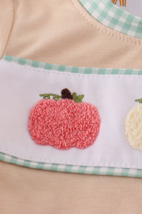 Beige french knot bubble