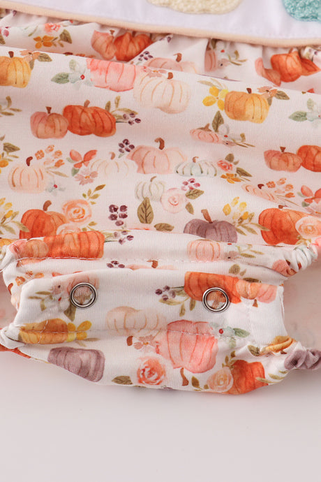 Beige french knot ruffle bubble