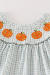 Green pumpkin embroidery check dress