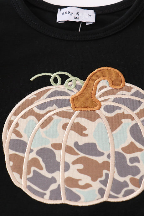 Black camouflage pumpkin applique bloomer set