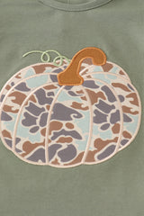 Camouflage print pumpkin applique ruffle pants set
