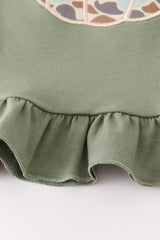 Camouflage print pumpkin applique ruffle bloomer set