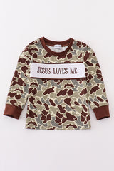 Camouflage jesus loves me embroidery boy top