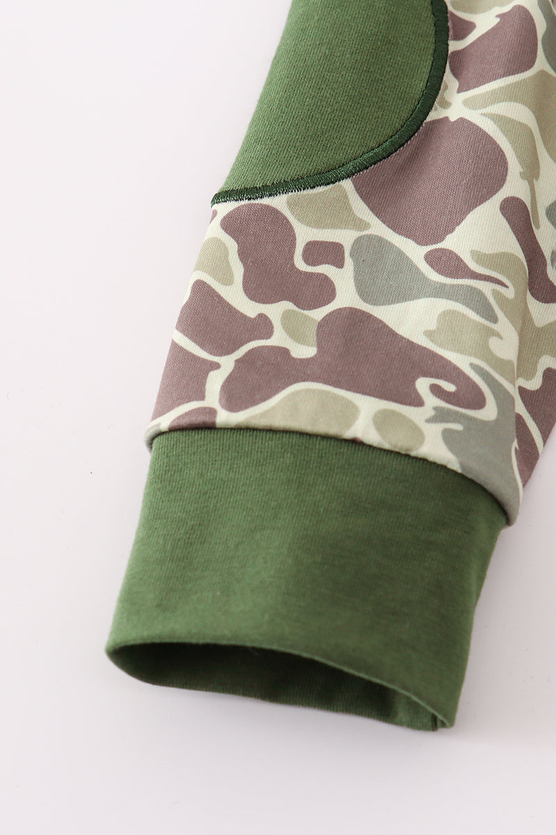 Camouflage print pants set