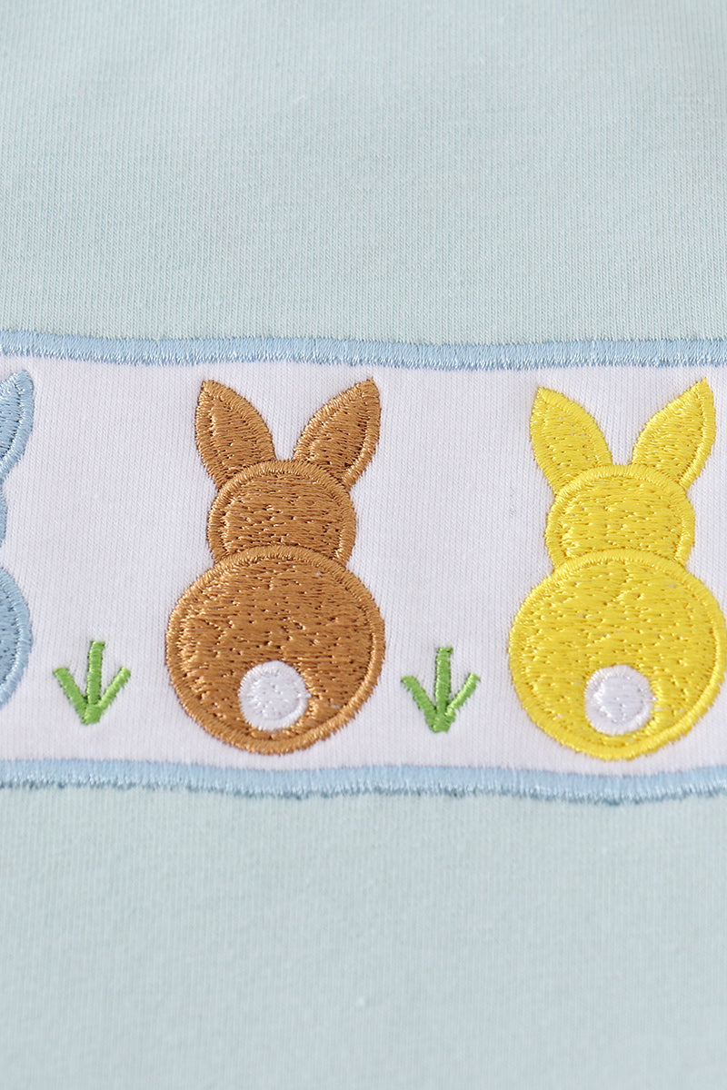 Blue bunny embroidery set