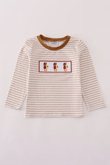 Brown stripe duck embroidery top