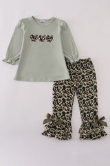 Sage camouflage turkey applique ruffle pants set