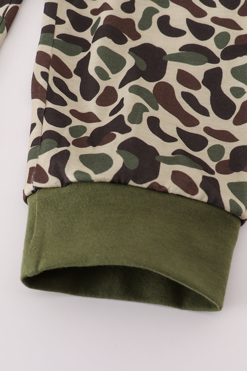 Sage camouflage turkey applique pants set