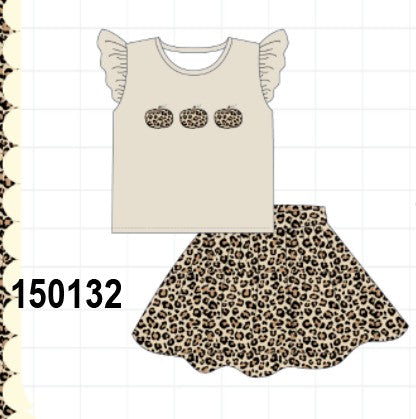 Leopard pumpkin applique skorts set