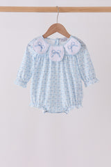Blue bow embroidery bubble