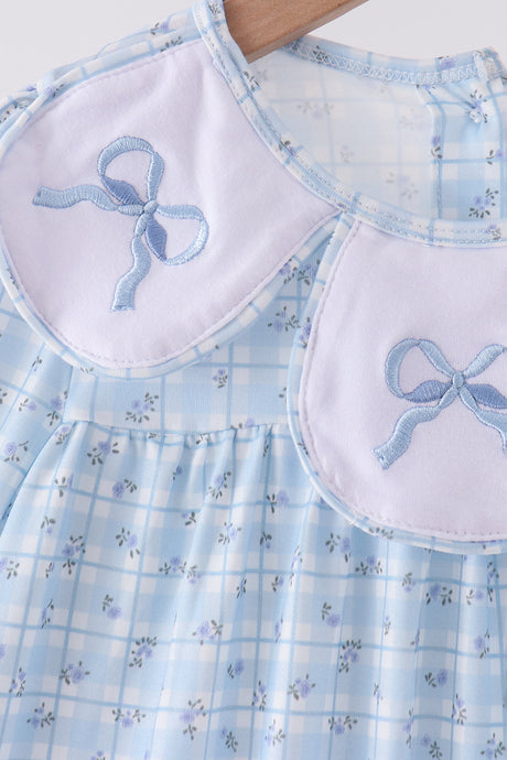 Blue bow embroidery dress