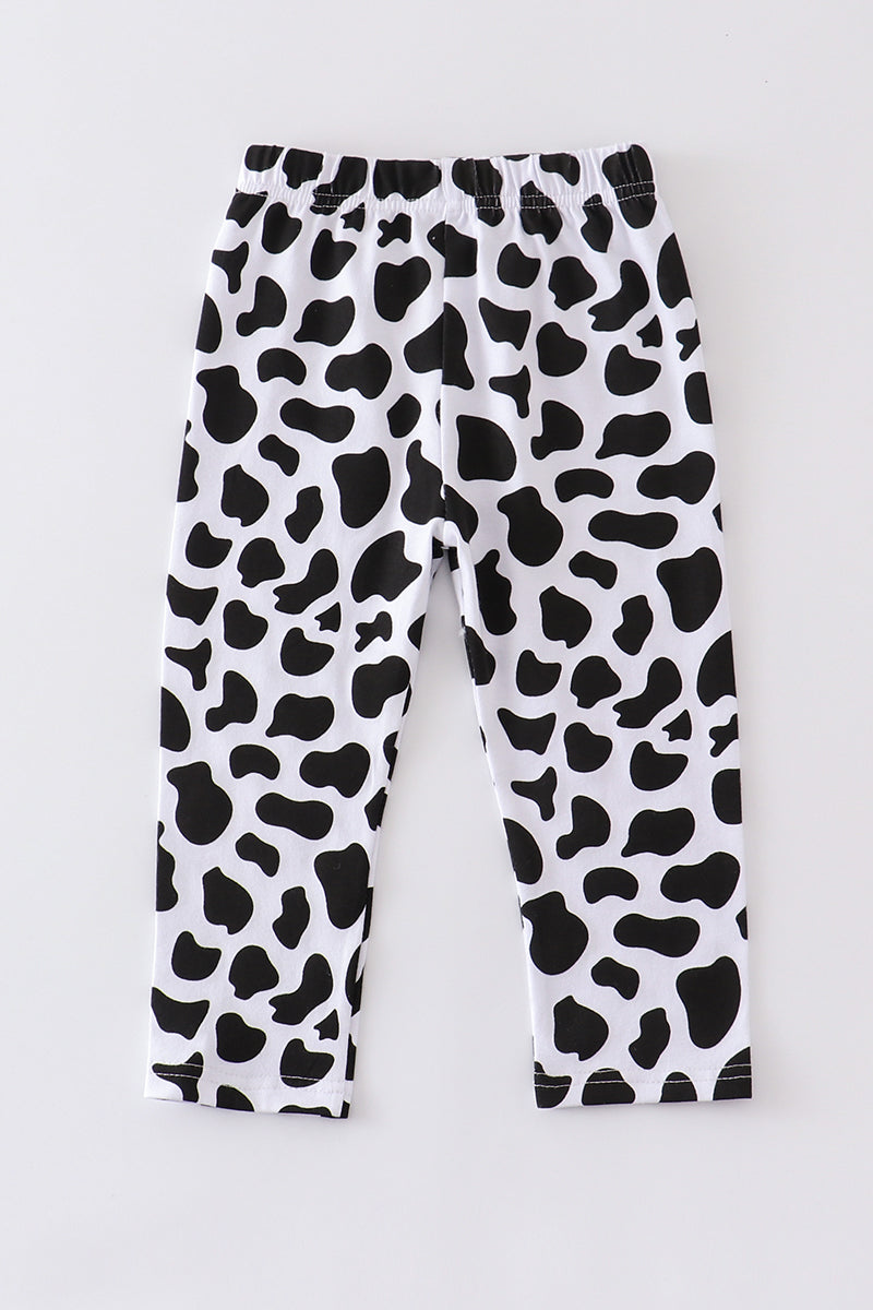 Stylish And Comfortable Dacron Cropped Cow Print Leggings For