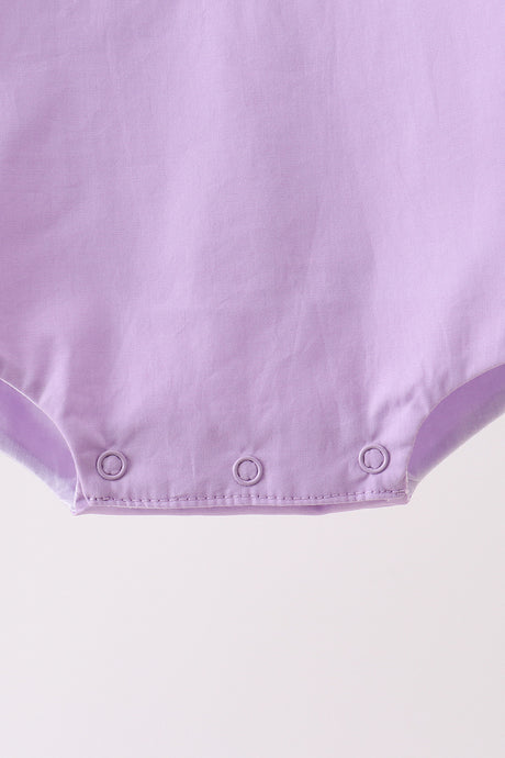 Purple ribbon ruffle bow bubble