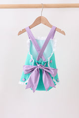 Green ribbon ruffle bow bubble
