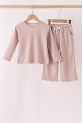 Beige scalloped pants set