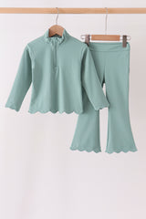 Sage scallped zipper active set