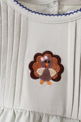 Sage turkey embroidery bubble