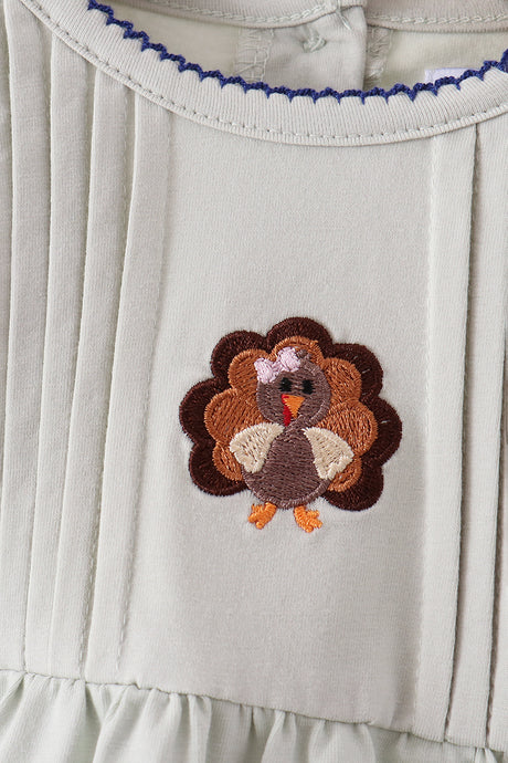 Sage turkey embroidery bubble