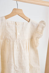 White lace flutter sleeve girl dress