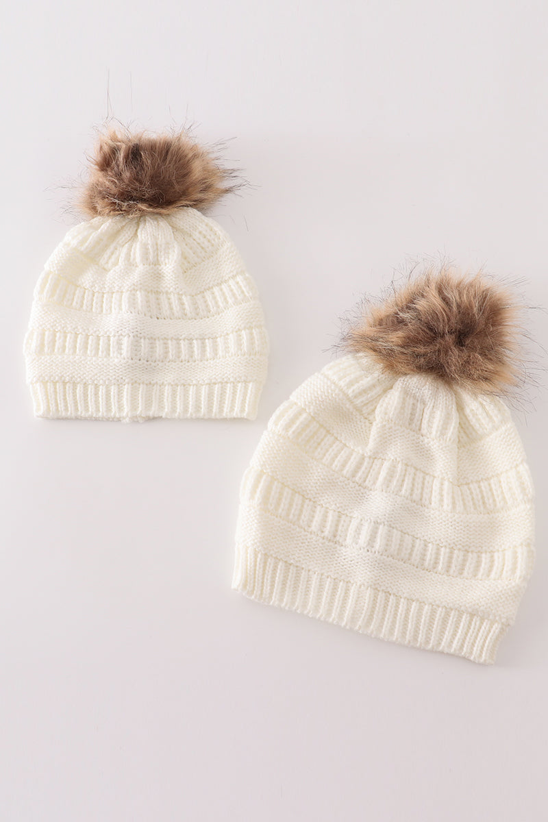 Ivory pompom cable beanie hat – Honeydew USA
