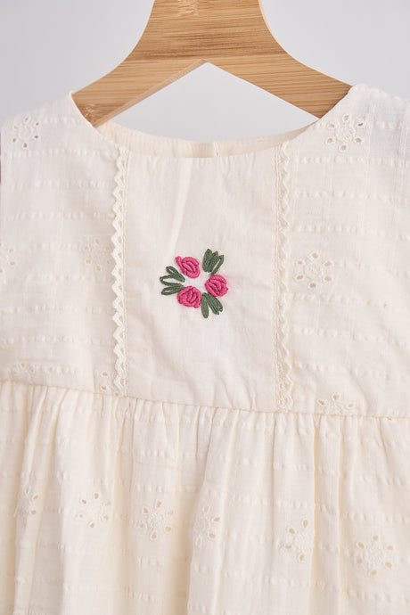 White hand embroidery lace dress