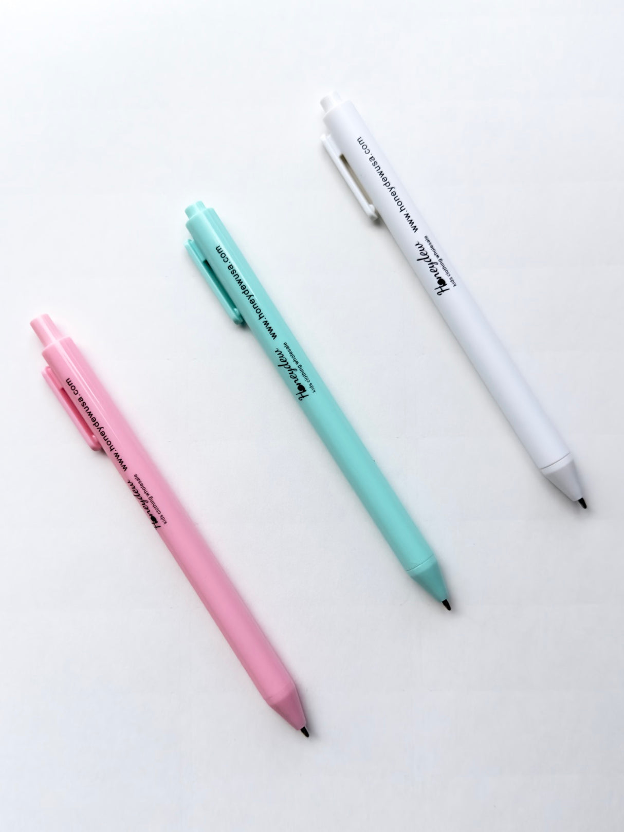 Honeydew Retractable Ballpoint Pens Blue or Black