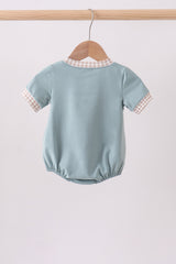 Blue gray Puppy embroidery bubble