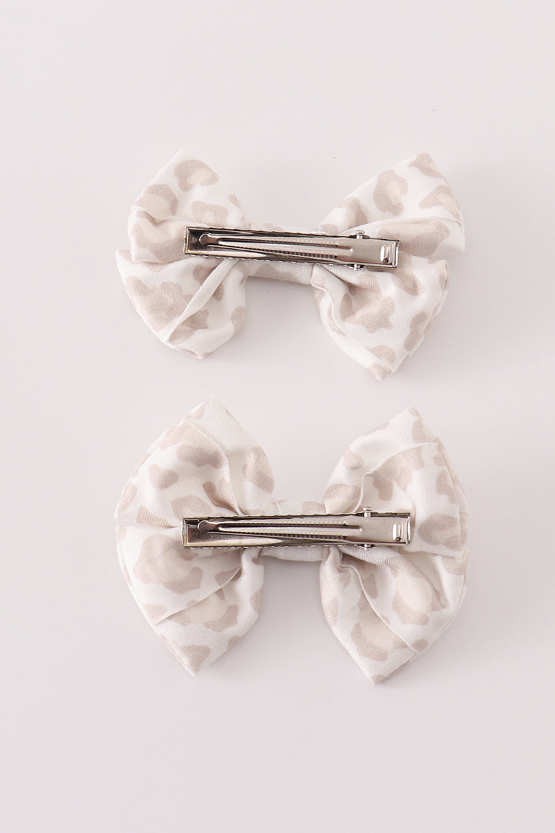 Beige leopard 2pc hair bow