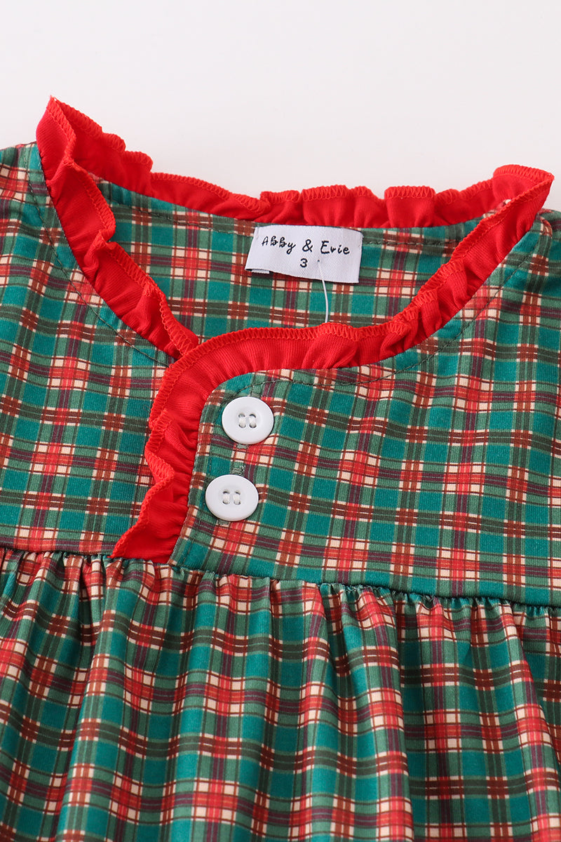 Green plaid girl gown