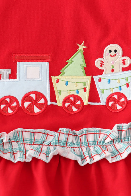Red gingerbread applique ruffle pants set