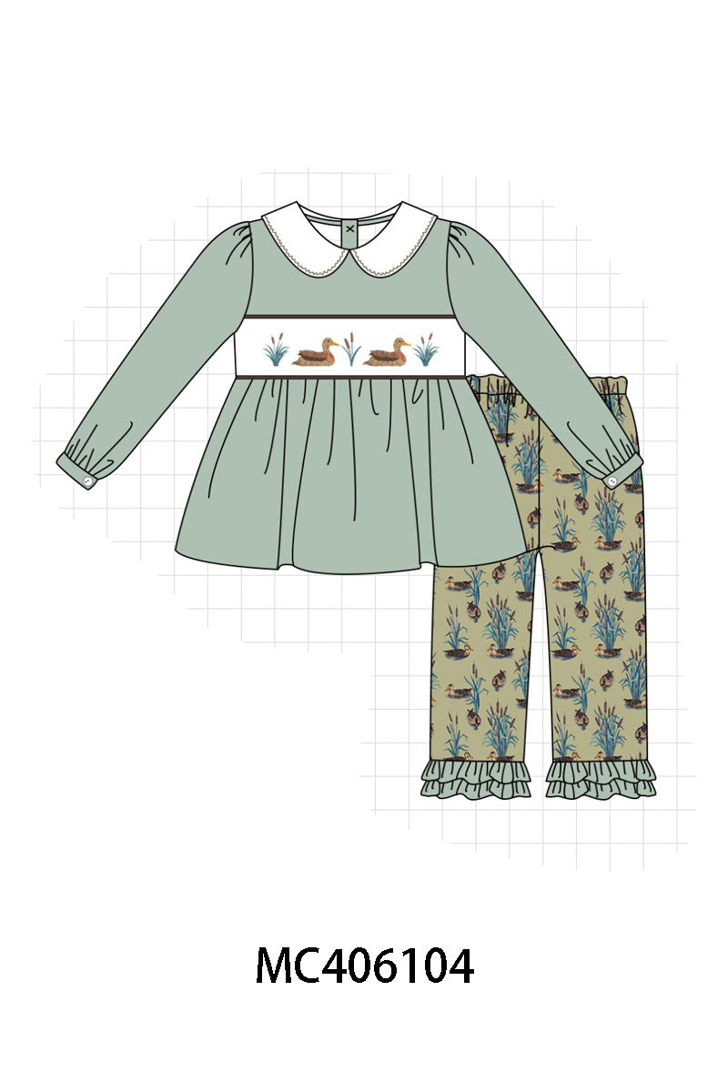 Sage duck french knot girl set