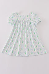 Green leaves bow print mom&me dress