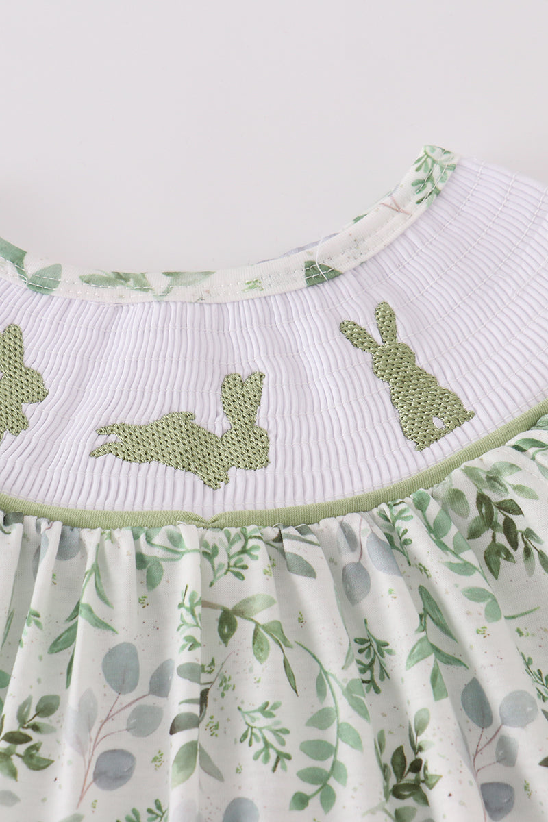 Sage leaf bunny embroidery smocked set