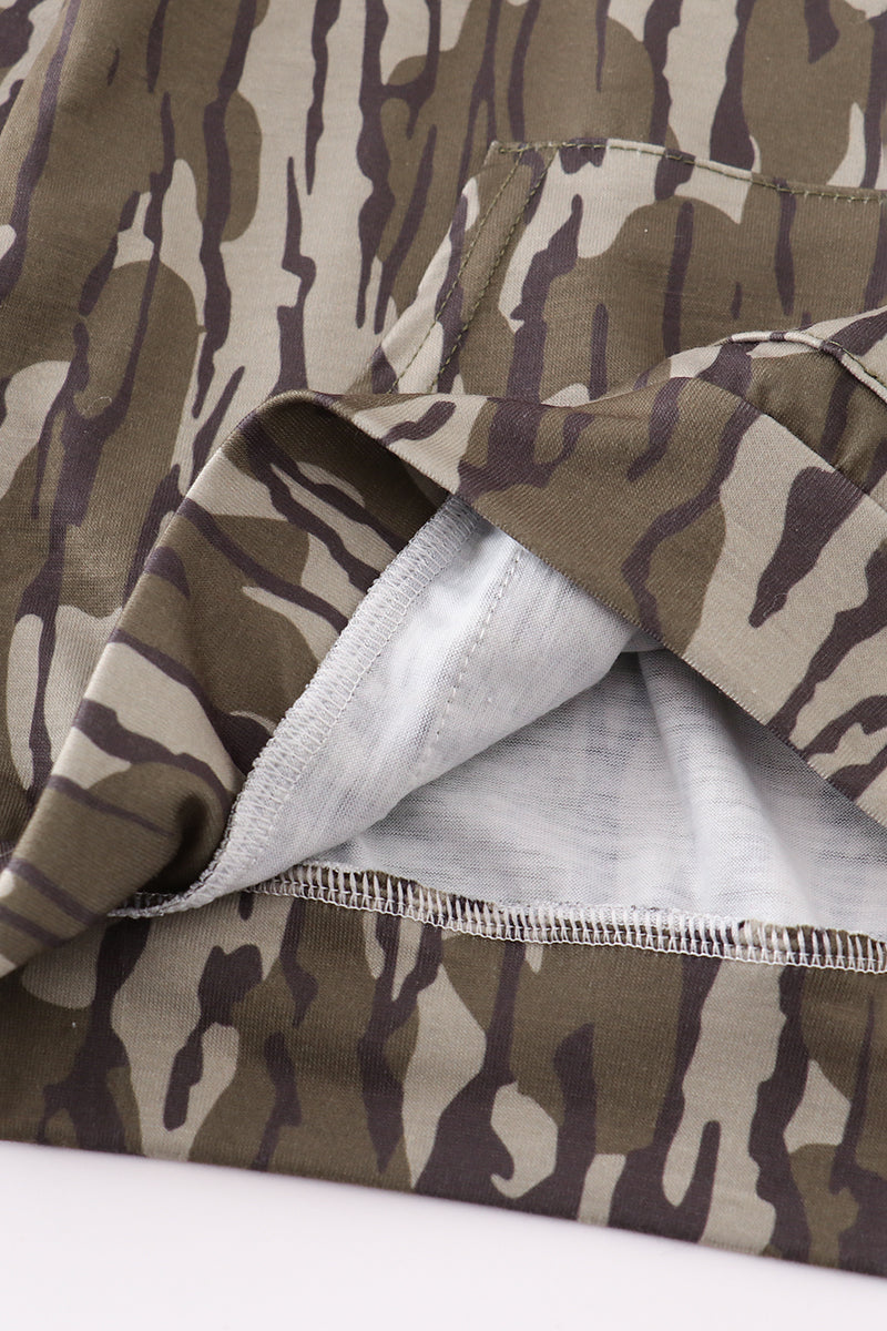 Brown camouflage print hoodie