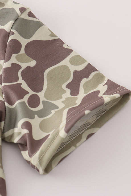 Green camouflage print shorts set