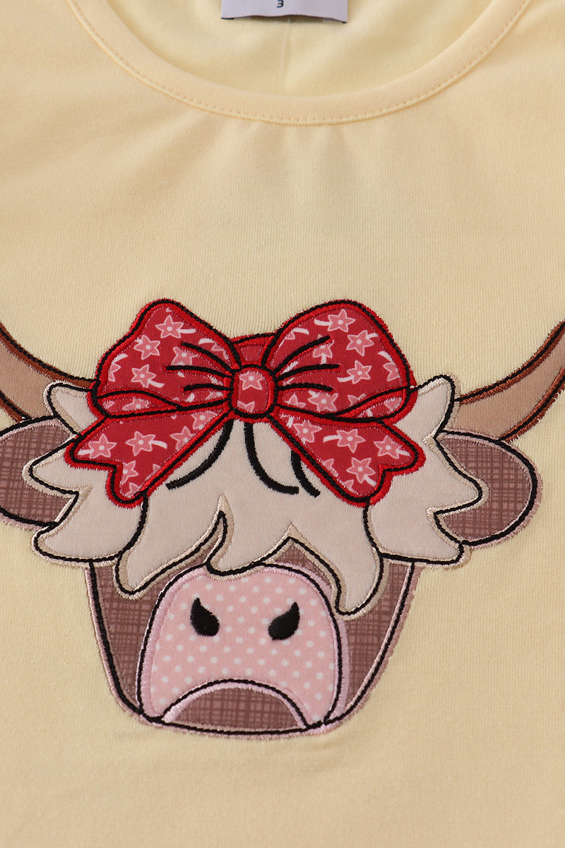Highland cow applique ruffle shorts set