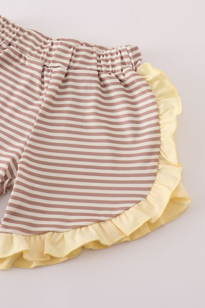 Highland cow applique ruffle shorts set