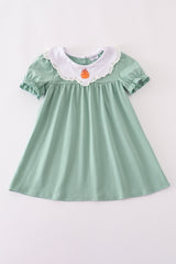 Green pumpkin bow embroidery dress