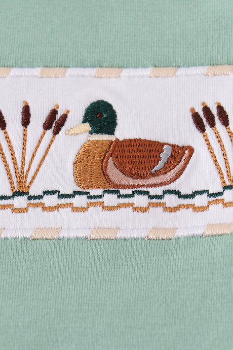 Green duck embroidery pants set